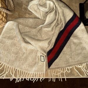 Gucci Wool Scarf - Unisex - Sherry Line Cream Ultra Soft